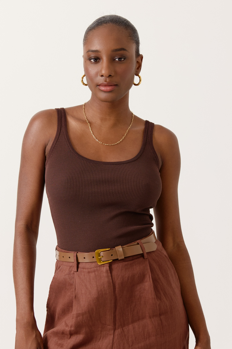 TOP CLEZIANE COLOR MARRÓN 2